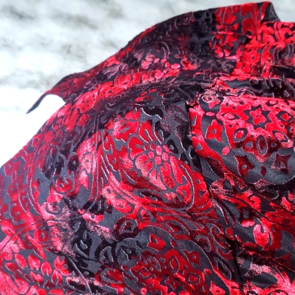 DB Established 1962 Multi-Layer Volcanic Velvet Shirt Bright Red/Black Sz L. - Picture 5 of 10